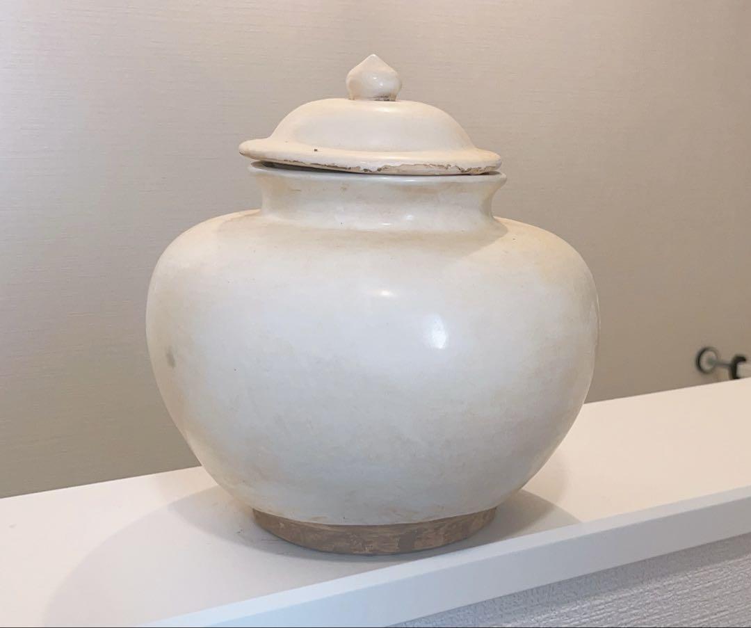 邢州窯　唐時代白磁獅柄大執壺　水注　陶芸　骨董品　匿名配送‼️ 邢州窯 唐時代白磁獅柄大執壺 水注 陶芸 骨董品