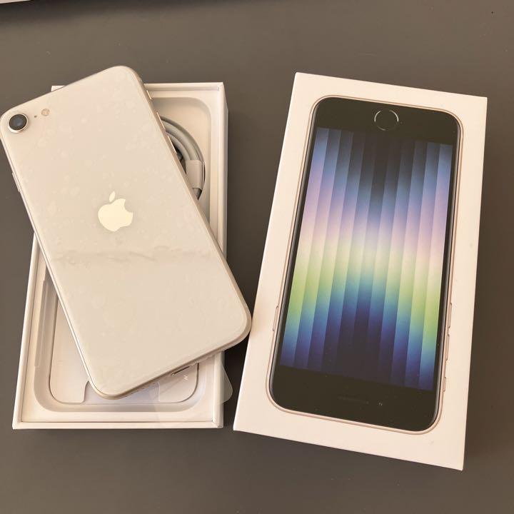 iPhone - アップル iPhoneSE 第3世代 64GB スターライト docomo Apple iPhone SE (第3世代) 64GB docomo 価格比較 - 価格.com