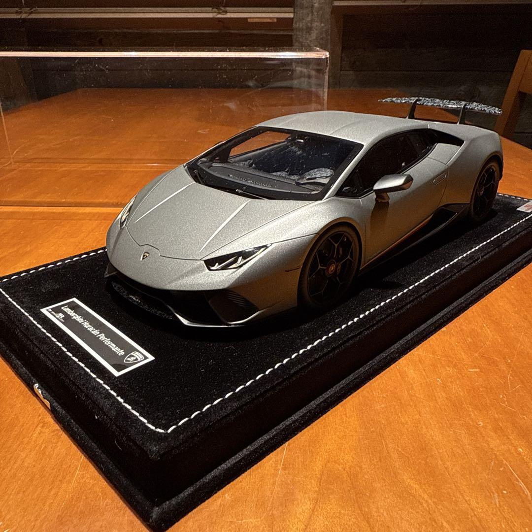 MR collection LAMBO ミニカー　1/18 箱無し MR collection LAMBO ミニカー 1/18 箱無し（国内初の直営店