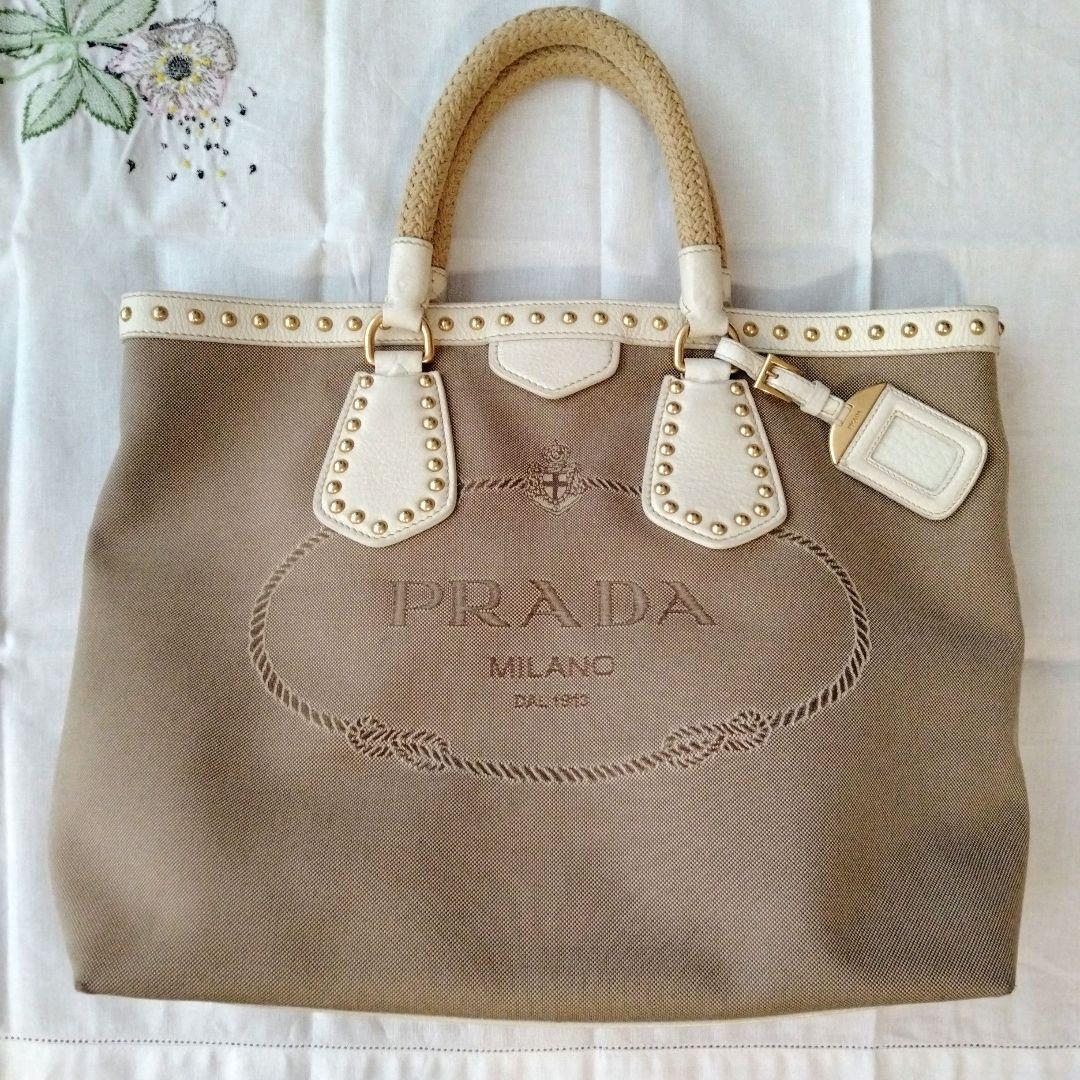【未使用】PRADA プラダ❤トートバッグ　ベージュ　牛革　即購入可能　送料無料 プラダ(PRADA)プラダ 2wayショルダーバッグ 2wayショルダー