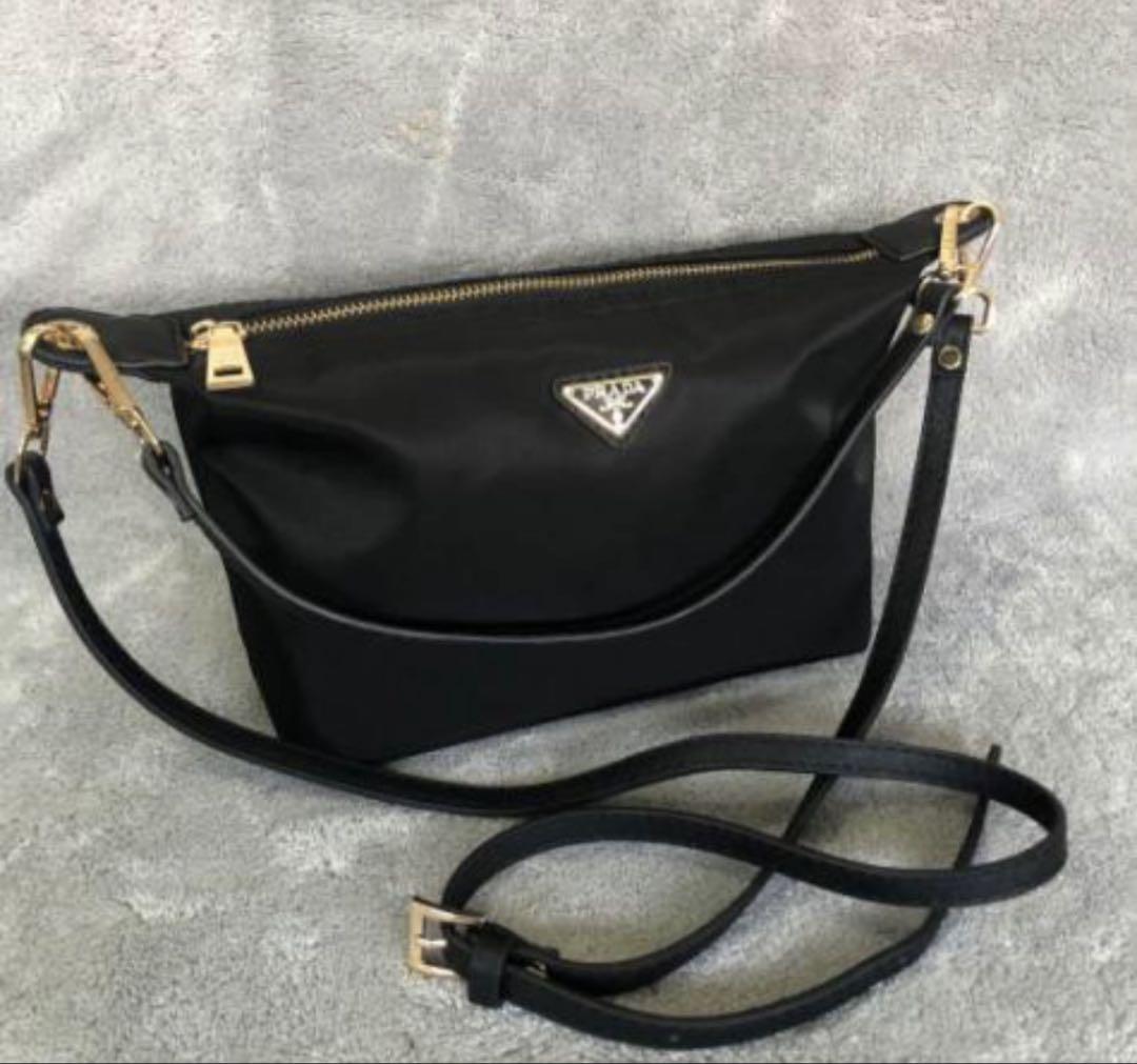 PRADAプラダ　ポーチ　ノベルティショルダーバッグ PRADA プラダ ポーチ ショルダーバッグ ノベルティ｜Yahoo