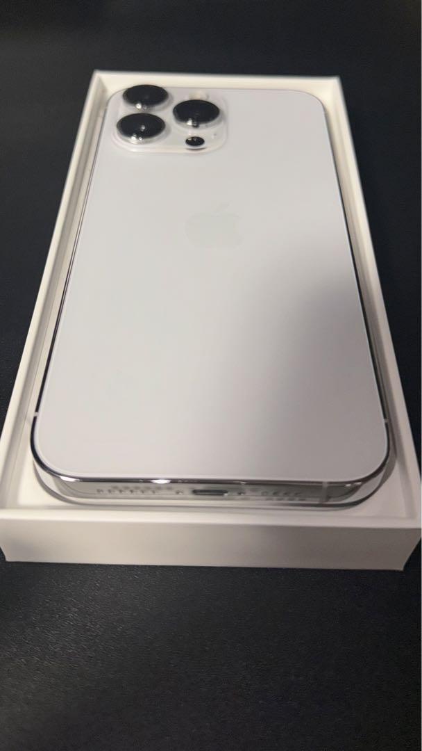 iPhone 14 Pro Max シルバー 128 GB docomo（iPhone 14 Pro Max