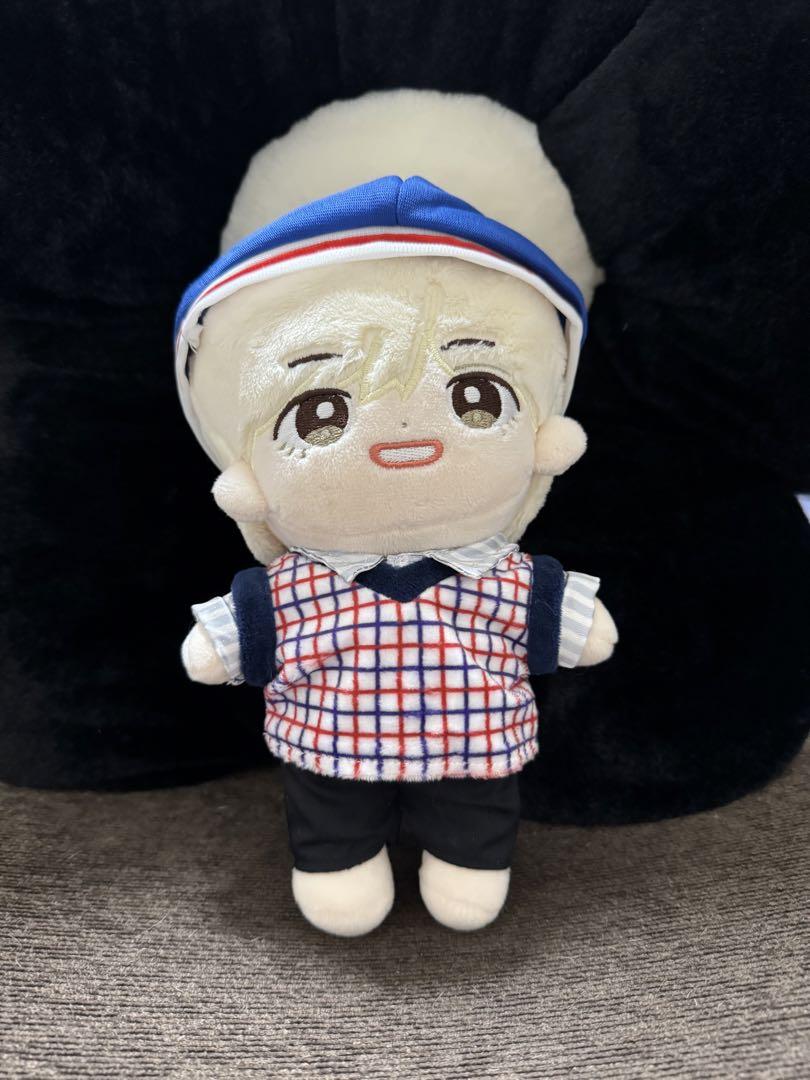 テテ　マスター　ぬいぐるみ BTS テテ v 10cm ぬいぐるみ 新品 マスター - メルカリ