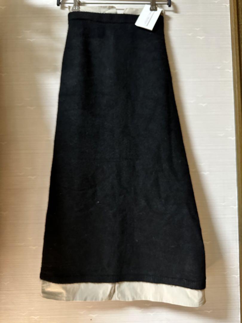 新品] WILLFULLYドッキング ボタン スリット ニットスカート