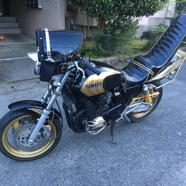 XJR400 墓石三段シート 大川製（CBX400F 三段シート 墓石 大川