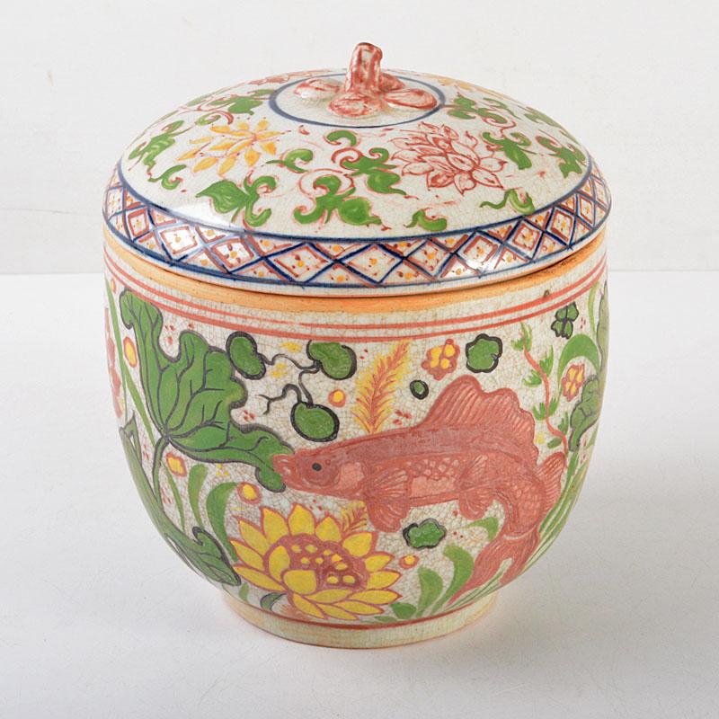 中国　色絵　人物文瓶　高さ約36cm　D　R5482B 中国現地買付 六角壺 [鳥山水風景絵] 取手付き 中国雑貨 壺