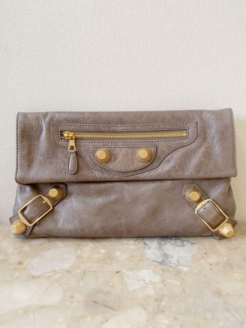 【美品】 BALENCIAGA クラッチバッグ ジャイアント 186182 バレンシアガジャイアントクラッチ ブラック ゴールド金具