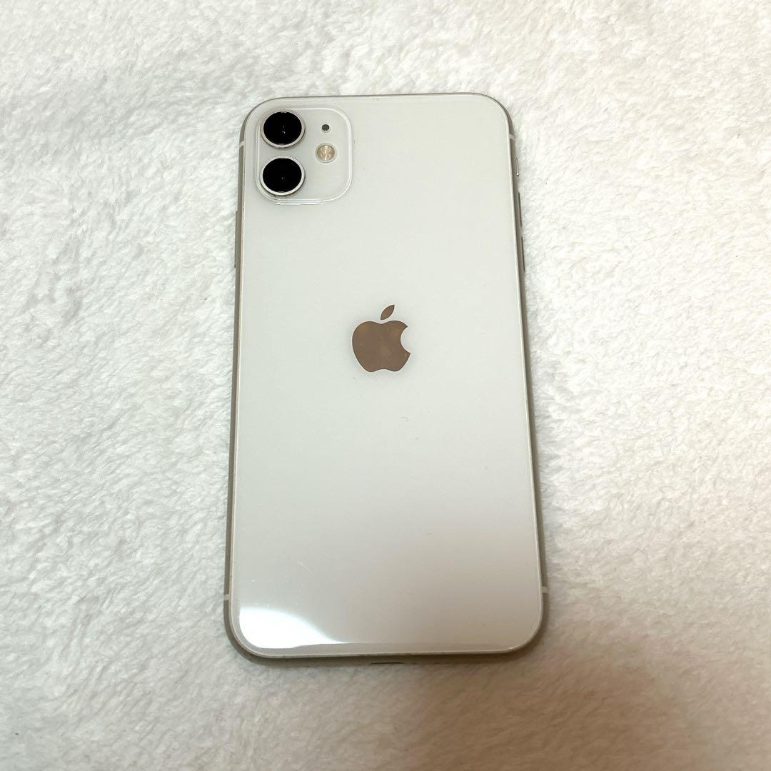 iPhone 11 ホワイト 128 GB SIMフリー ジャンク品（iPhone 11