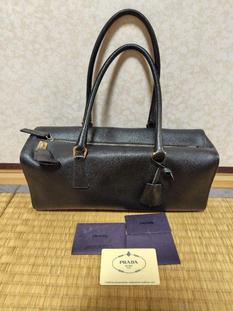 PRADAハンドバッグレザー三角ロゴ ショルダー黒ブラック横長