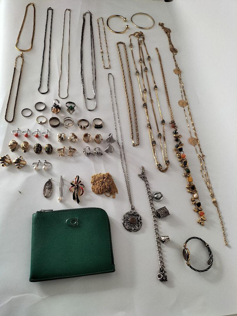 遺品整理 アクセサリー 合計40（遺品整理中に出てきた