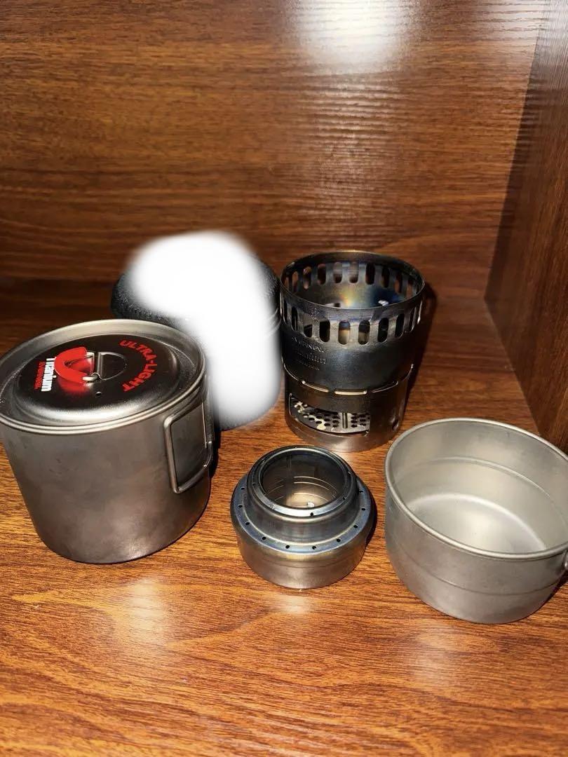 廃盤旧ロゴ　エバニューチタンマグ500 スタッキングセット　中古品 エバニュー 貴重な廃盤旧ロゴ500チタンマグポット スタッキング