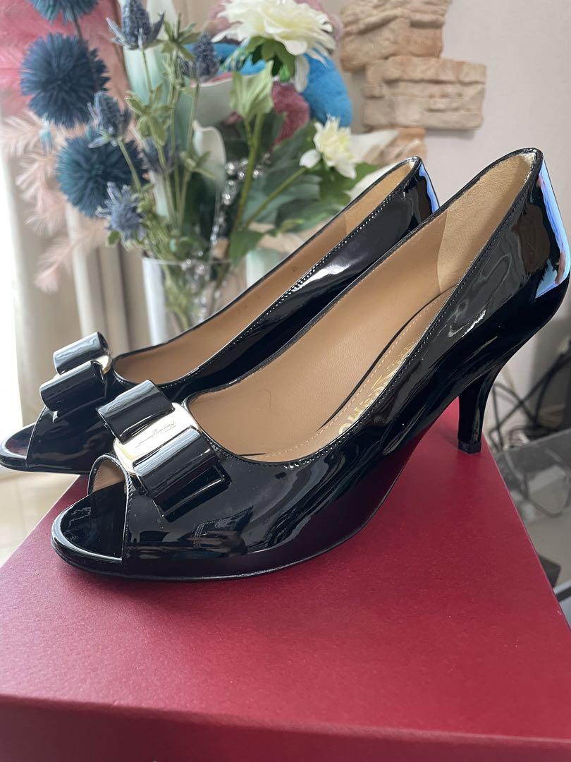 Salvatore FerragamoLAPUA 新品オープントゥパンプス 5D（楽天