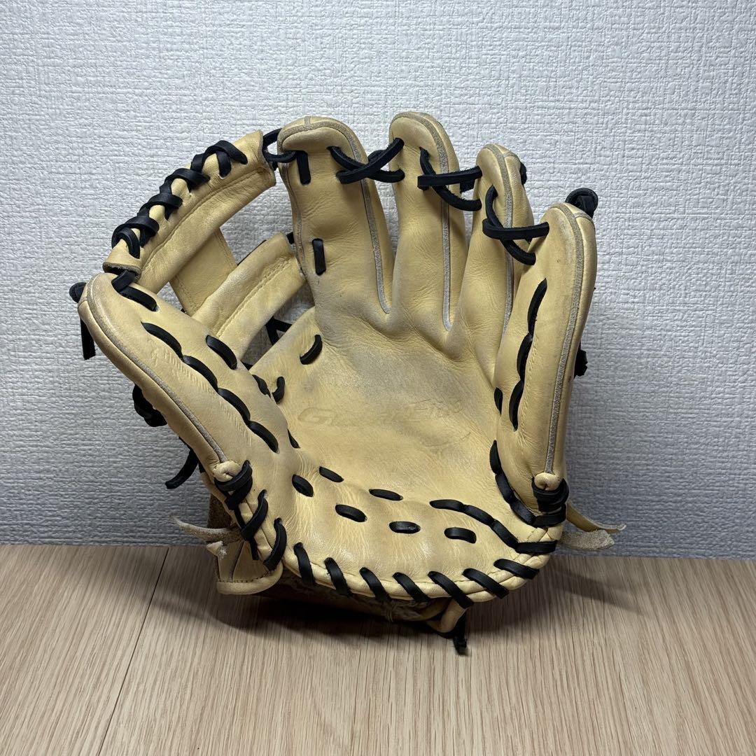 ミズノ グローバルエリート 軟式 内野手用 クロス締め/逆巻き ミズノ グローバルエリート 軟式 内野手用 クロス締め/逆巻き