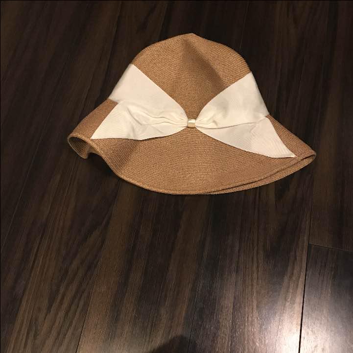 美品 アシーナニューヨーク 帽子（美品】アシーナニューヨーク