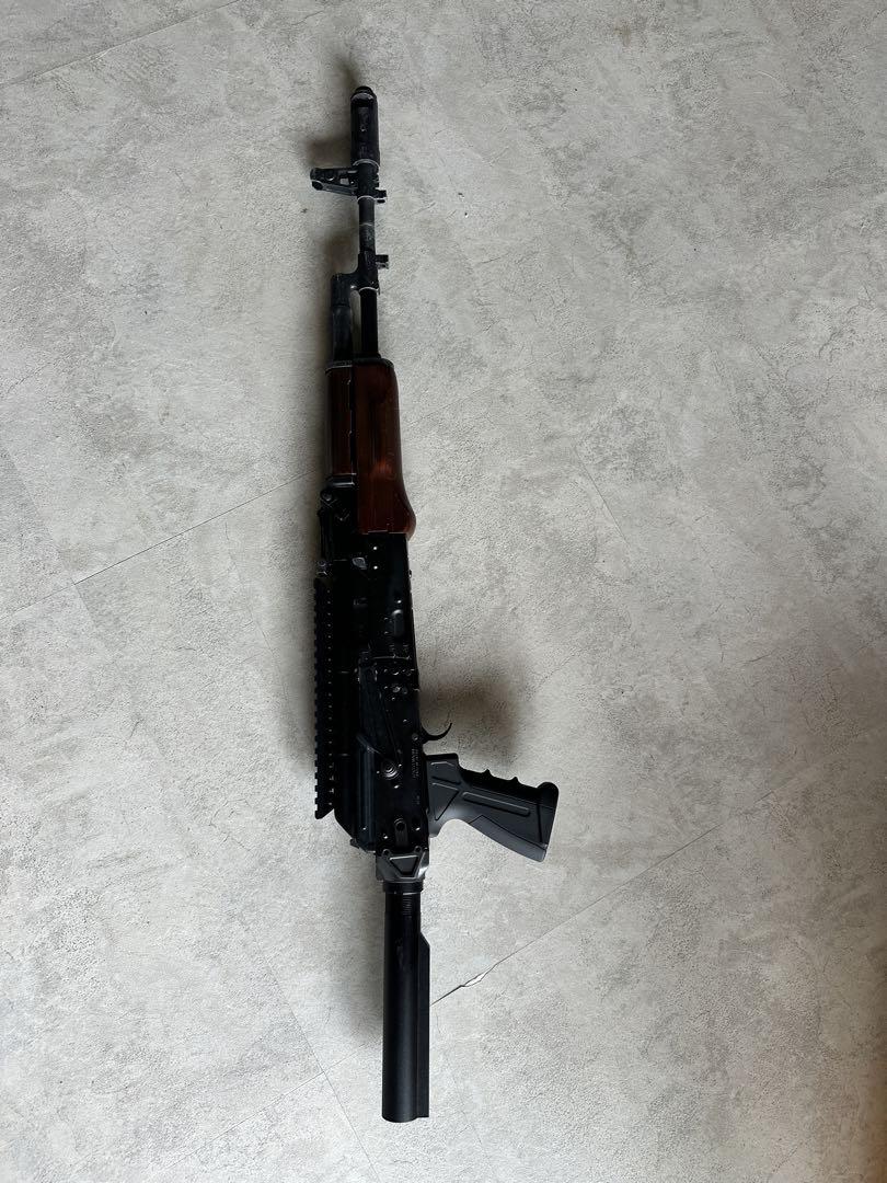 み*み様 東京マルイ次世代AK７４N 撃てますがジャンク扱いで欠品あり み*み様 東京マルイ次世代AK74N 撃てますがジャンク扱いで欠品