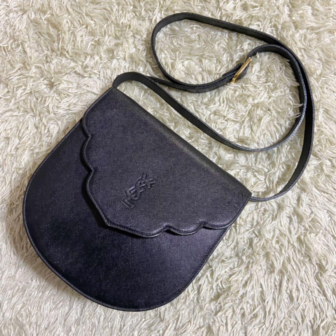 極美品 天下一品 イヴサンローラン 2way ポシェット カサンドラ
