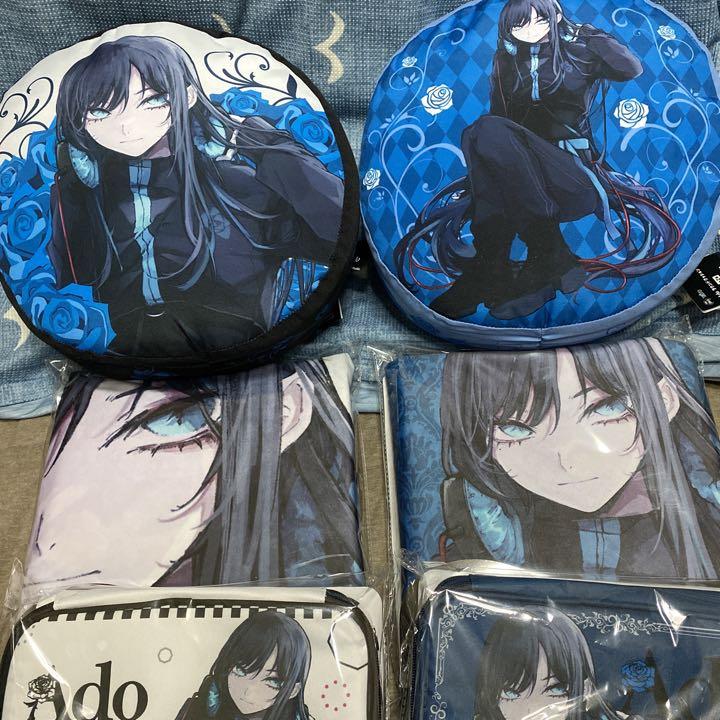 ado ブランケット　CDケース付きポーチのセット Amazon.co.jp: Ado CDケース付きポーチ ふわふわブランケット