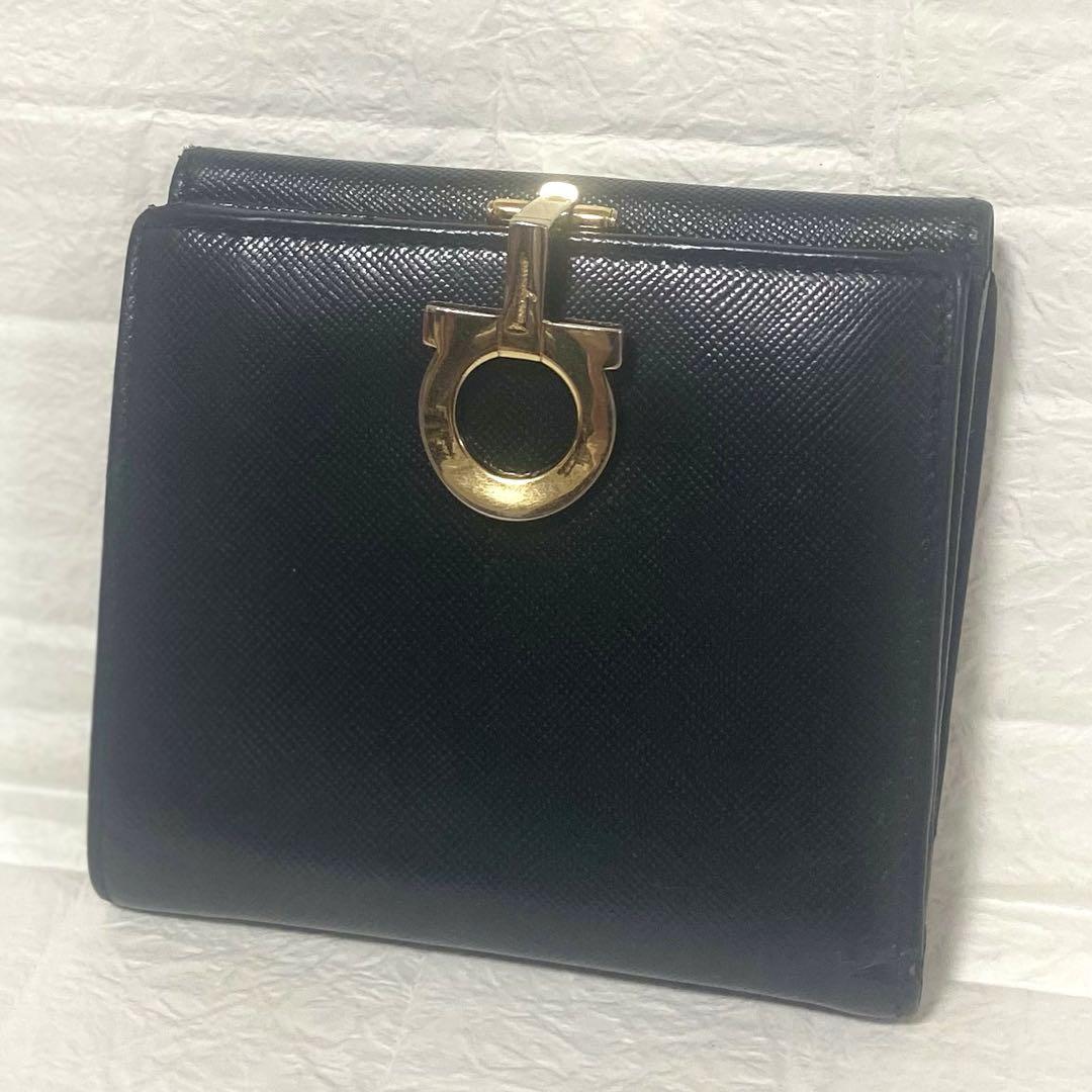 サルヴァトーレフェラガモ 長財布 ダブルガンチーニ ゴールド 金金具 レザー 革 楽天市場】FERRAGAMO フェラガモ 二つ折り財布 ガンチーニ