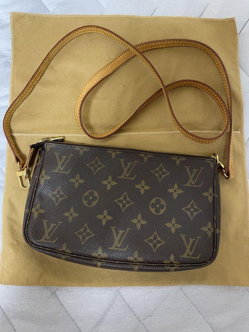 ルイヴィトン アクセサリーポーチ美品ロングストラップ・保存袋