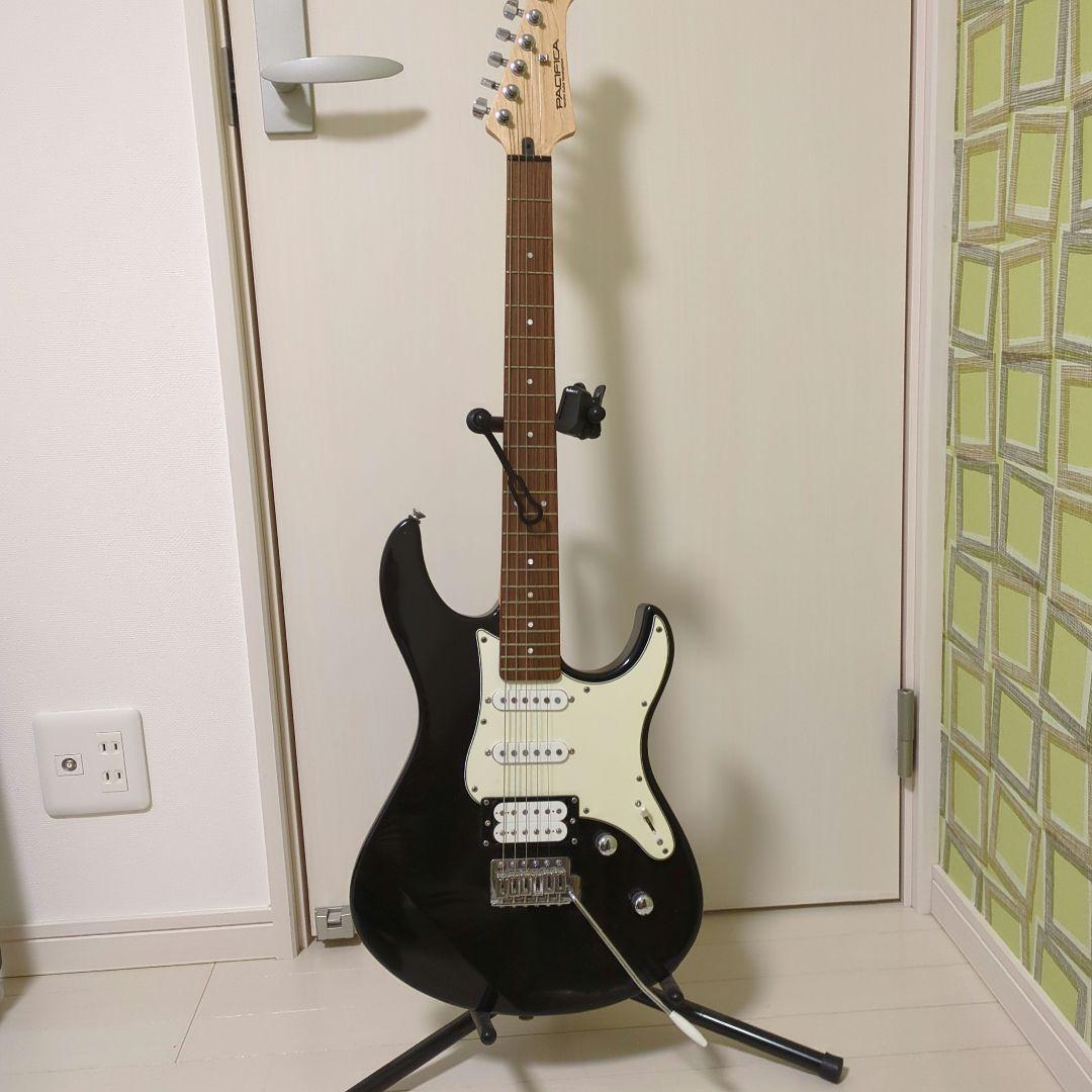 Yamaha PACIFICA エレキギター 黒 PAC-112V（YAMAHA PACIFICA