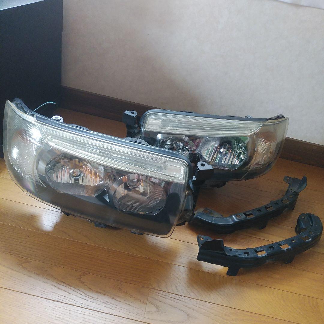 【ジャンク、動作未確認】SUBARU SG5 後期 フォレスター　左ヘッドライト ジャンク、動作未確認】SUBARU SG5 後期 フォレスター左ヘッドライト