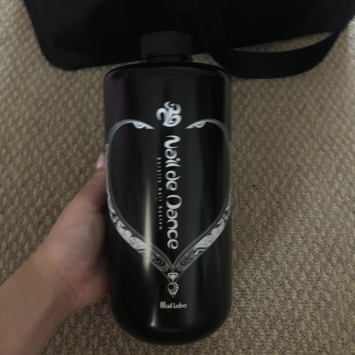 ネイルデダンス アクリルリキッド 1000ml 残6~7割（ネイルダンス