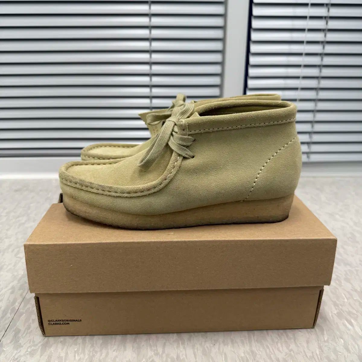 Clarks(クラークス) ワラビー ブーツ メープル スエード UK4 1