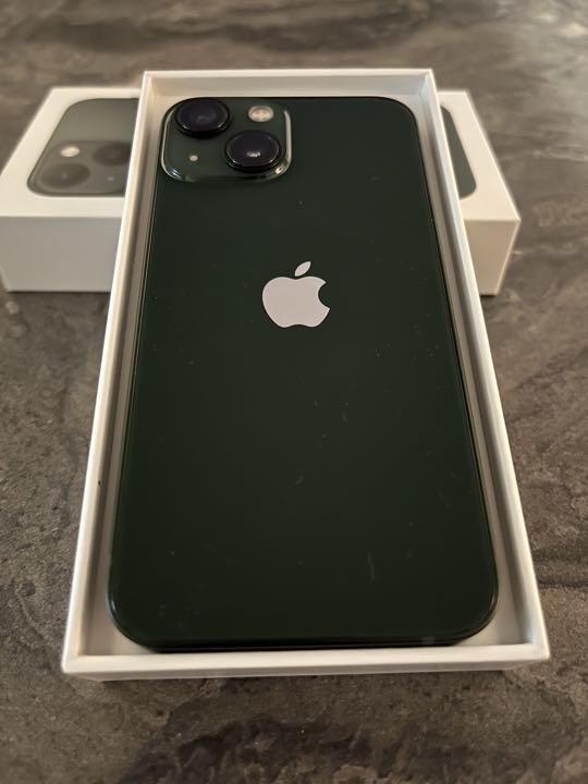 iPhone13mini 128GBグリーン 本体　ケース、付属品付き Amazon | 【整備済み品】 Apple iPhone 13 mini 128GB グリーン