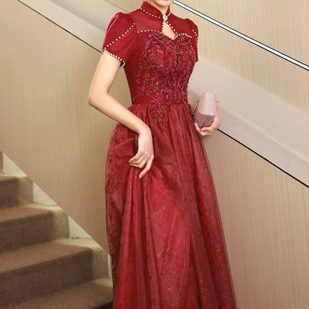 小花柄にパールが可愛い 半袖 イブニングドレス?.? （華やかな