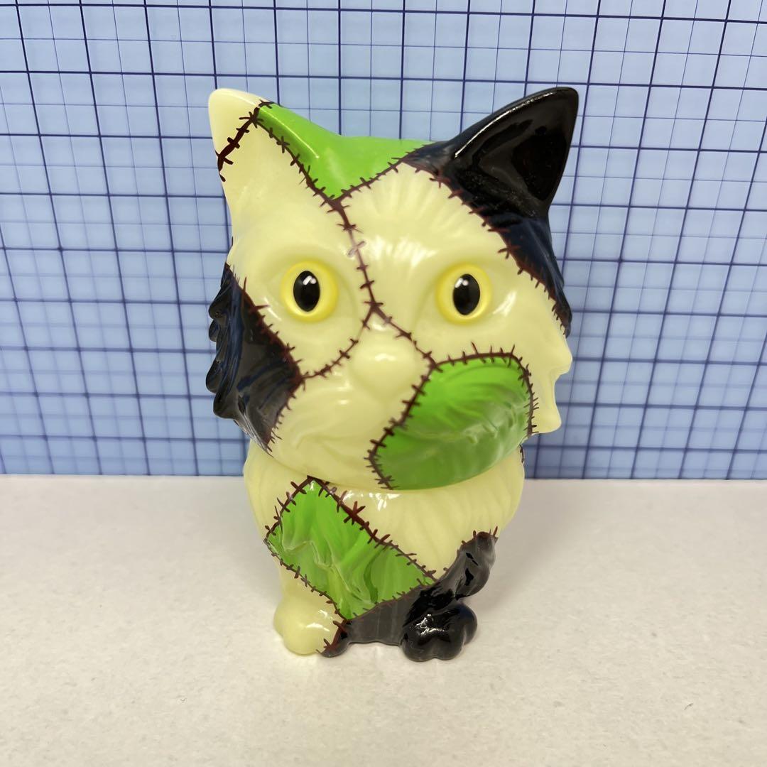 デザフェス refreshmenttoy リフレッシュメントトイ 蓄光　猫 デザフェス refreshmenttoy リフレッシュメントトイ 蓄光 猫