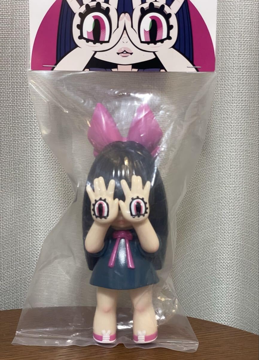 手の目少女　にぎるちゃん　藍色　あいいろ　GRAPE BRAIN ソフビ 手の目少女 にぎるちゃん 藍色 あいいろ GRAPE BRAIN ソフビ 手の目