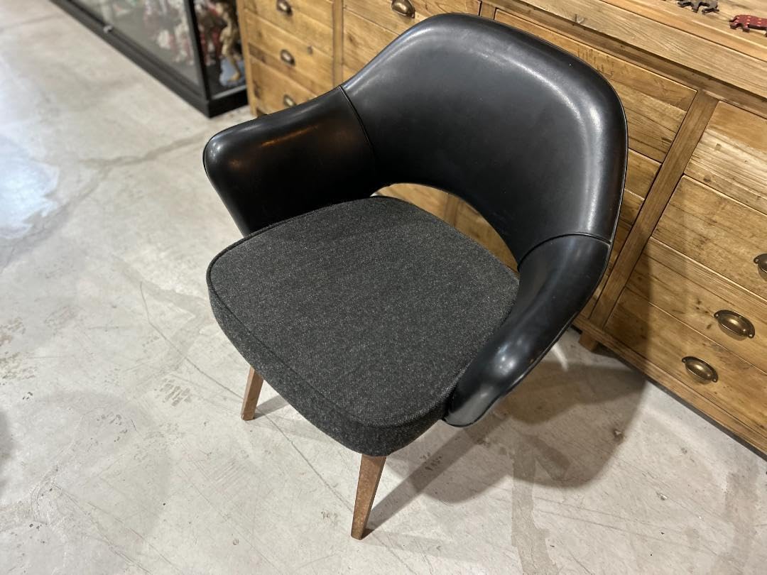 サーリネン コレクション・カンファレンスアームチェア｜オークステインウォルナット サーリネン コレクション・カンファレンスアームチェア｜オーク